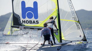 Zadar, 050909.
Europsko prvenstvo u jedrenju za klasu 49 er 2009 u Zadru.
Valovi, bura i sunce. Savreseno vrijeme za jedrenje i odrzavanje prvog plova sestog dana i 17 – og ujedno i zadnjeg plova u zlatnoj skupini Europskog prvenstva u jedrenju za kalsu 4