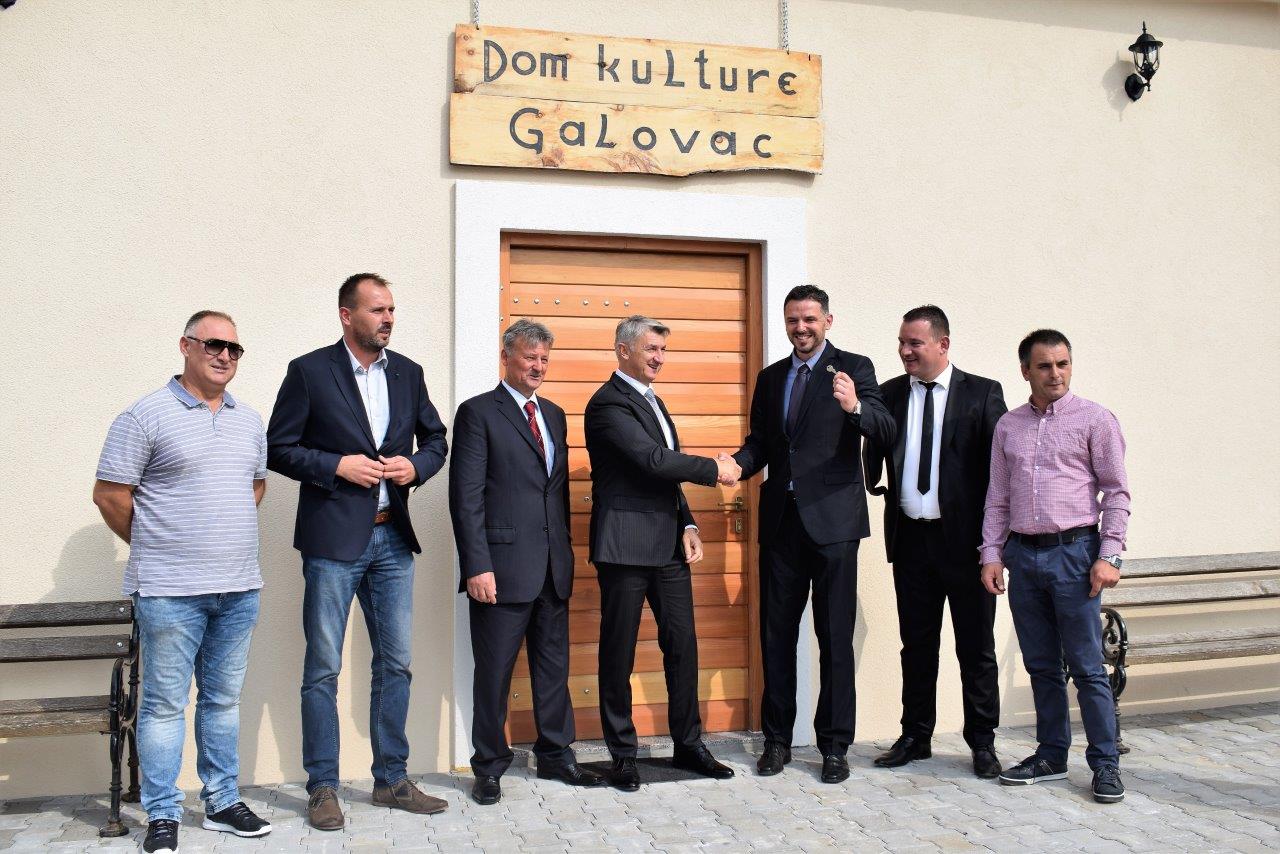 Dan Općine Galovac: Župan Longin otvorio Dom kulture Dan Općine Galovac: Župan Longin otvorio Dom kulture