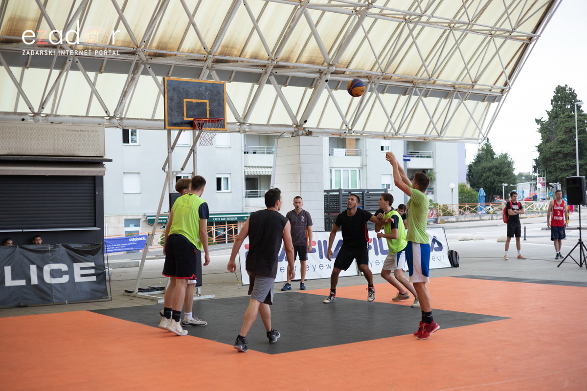 3×3 Basket Tour @ City Galleria