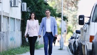 Kandidat za gradonačelnika Marko Vučetić i kandidat za župana Božidar Longin izašli na birališta Kandidat za gradonačelnika Marko Vučetić i kandidat za župana Božidar Longin izašli na birališta