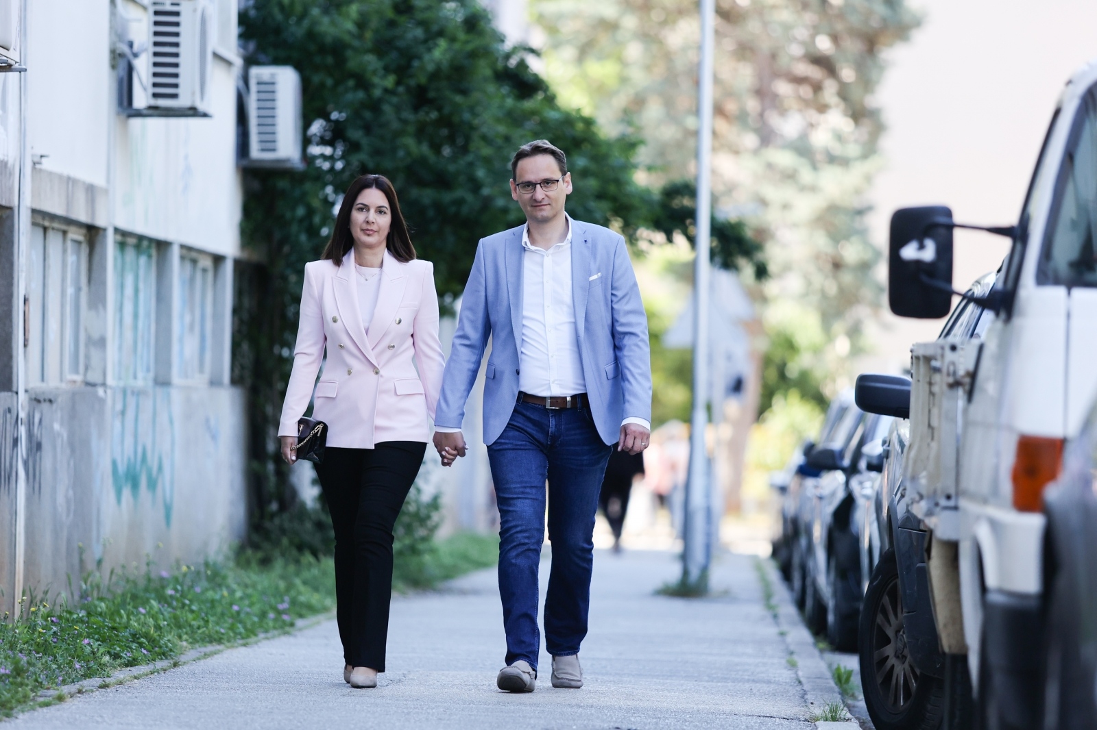 Kandidat za gradonačelnika Marko Vučetić i kandidat za župana Božidar Longin izašli na birališta Kandidat za gradonačelnika Marko Vučetić i kandidat za župana Božidar Longin izašli na birališta