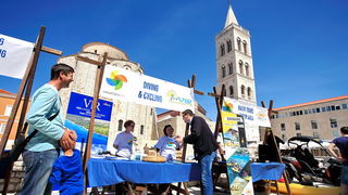 Subotnji šušur na Poluotoku 9. svibnja 2015. Foto: Roberto Lerga Subotnji šušur na Poluotoku 9. svibnja 2015. Foto: Roberto Lerga