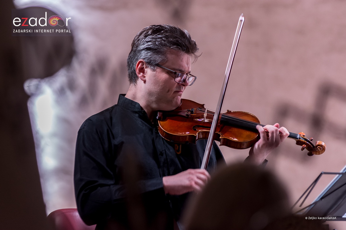 Virtuozi i Apoksiomen @ Sv. Donat Virtuozi i Apoksiomen @ Sv. Donat