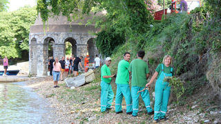 Karma:Počela akcija čišćenja Carske fontane Karma:Počela akcija čišćenja Carske fontane