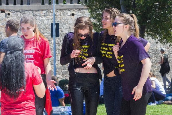 Ludijada maturanata na zadarskoj rivi 17. svibnja 2016. Foto: Bojan Bogdanić