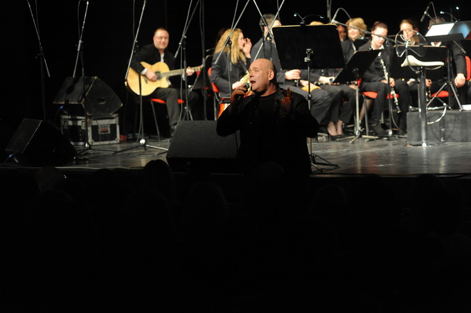 Zadar, 190313.
Gradska glazba Zadar organizirala je u HNK Zadar koncert povodom 20. godisnjice smrti Tomislava Ivcica. Uz Gradsku glazbu i klapu Niko kao domacine, nastupili su Mladen Grdovic, Zorica Kondza, Marina Tomasevic, Davor Pekota, Zoran Jelenkovi Zadar, 190313.
Gradska glazba Zadar organizirala je u HNK Zadar koncert povodom 20. godisnjice smrti Tomislava Ivcica. Uz Gradsku glazbu i klapu Niko kao domacine, nastupili su Mladen Grdovic, Zorica Kondza, Marina Tomasevic, Davor Pekota, Zoran Jelenkovi
