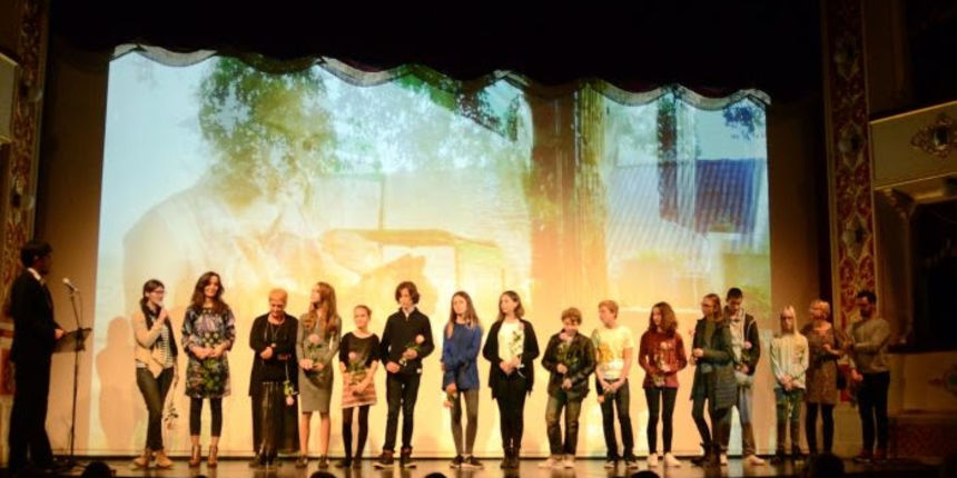 Image 379779 (auto) Image 379779 (auto)