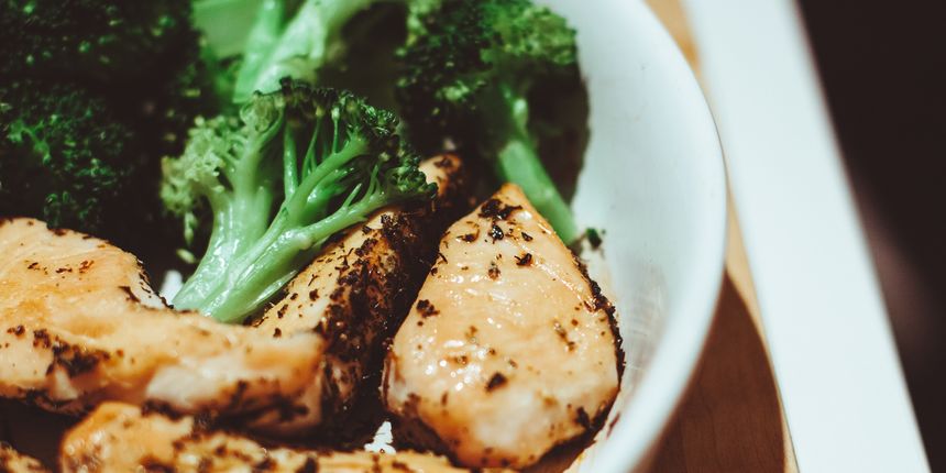 Piletina s brokulom Piletina s brokulom