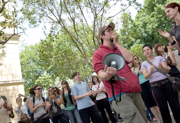 Studentski prosvjed: Zagrlimo rektorat