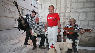 “Feštica srijedom” 27. lipnja 2012. (foto:Saša Čuka) “Feštica srijedom” 27. lipnja 2012. (foto:Saša Čuka)