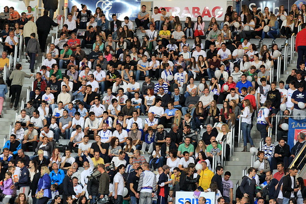 Finale doigravanja, 2. utakmica: KK Zadar – KK Cibona 76-92