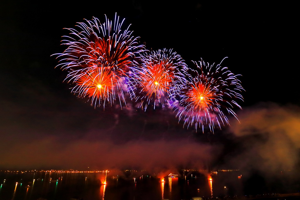 Biogradska noć 2017: Spektakularni vatromet Biogradska noć 2017: Spektakularni vatromet