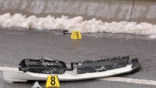 Na autocesti A1 poslije sv. Roka u smjeru Zagreba, kod tunela Krpani, u 6.15 sati sudarilo se 20-ak vozila u nekoliko lančanih sudara, Foto: Dino Stanin/PIXSELL Na autocesti A1 poslije sv. Roka u smjeru Zagreba, kod tunela Krpani, u 6.15 sati sudarilo se 20-ak vozila u nekoliko lančanih sudara, Foto: Dino Stanin/PIXSELL