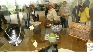 Udruga inovatora Zadarske zupanije organizirator je manifestacije pod nazivom 1. nacionalni i 4. zupanijski Festival suvenira Zadarske zupanije. Izlozba ima natjecateljski karakter. Photo: Dino Stanin/PIXSELL