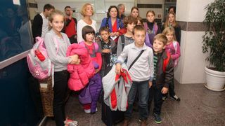 Školarci s Prvića, Silbe i Iža na Piculin poziv otputovali u Bruxelles, Photo: Dino Stanin/PIXSELL