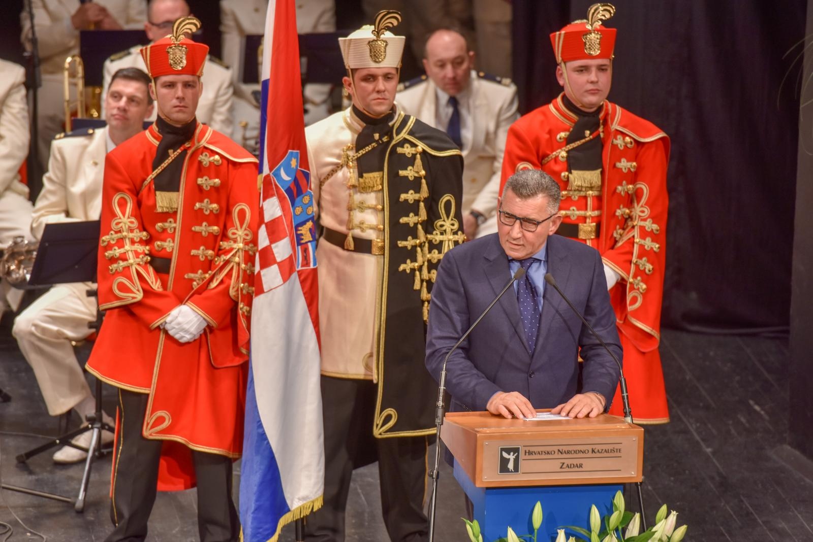 HNK Zadar: Svečana akademija u sklopu 25. obljetnice vojno-redarstvene operacije Maslenica ’93. Ante Gotovina HNK Zadar: Svečana akademija u sklopu 25. obljetnice vojno-redarstvene operacije Maslenica ’93. Ante Gotovina