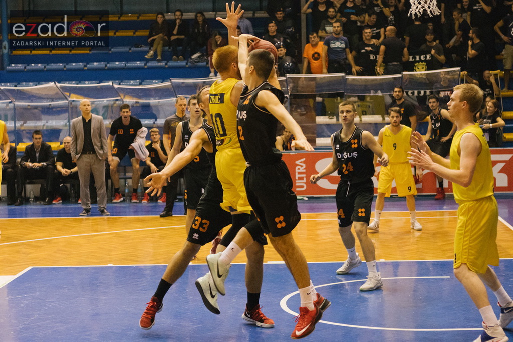 HT Premijer liga, 3. kolo: KK Jazine Arbanasi – GKK Šibenik 36-72 HT Premijer liga, 3. kolo: KK Jazine Arbanasi – GKK Šibenik 36-72