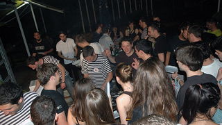 Ribarska festa zadarskih studenata u zagrebackom klubu Roko Ribarska festa zadarskih studenata u zagrebackom klubu Roko