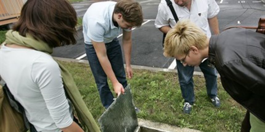 Šaht u Sisačkoj ulici (foto: Igor Sambolec / CROPIX) Šaht u Sisačkoj ulici (foto: Igor Sambolec / CROPIX)