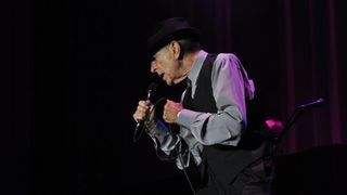 02.08.2013., Pula – Kanadski kantautor Leonard Cohen odrzao je koncert u prepunoj puslkoj Areni. Photo: Dusko Marusic/PIXSELL 02.08.2013., Pula – Kanadski kantautor Leonard Cohen odrzao je koncert u prepunoj puslkoj Areni. Photo: Dusko Marusic/PIXSELL