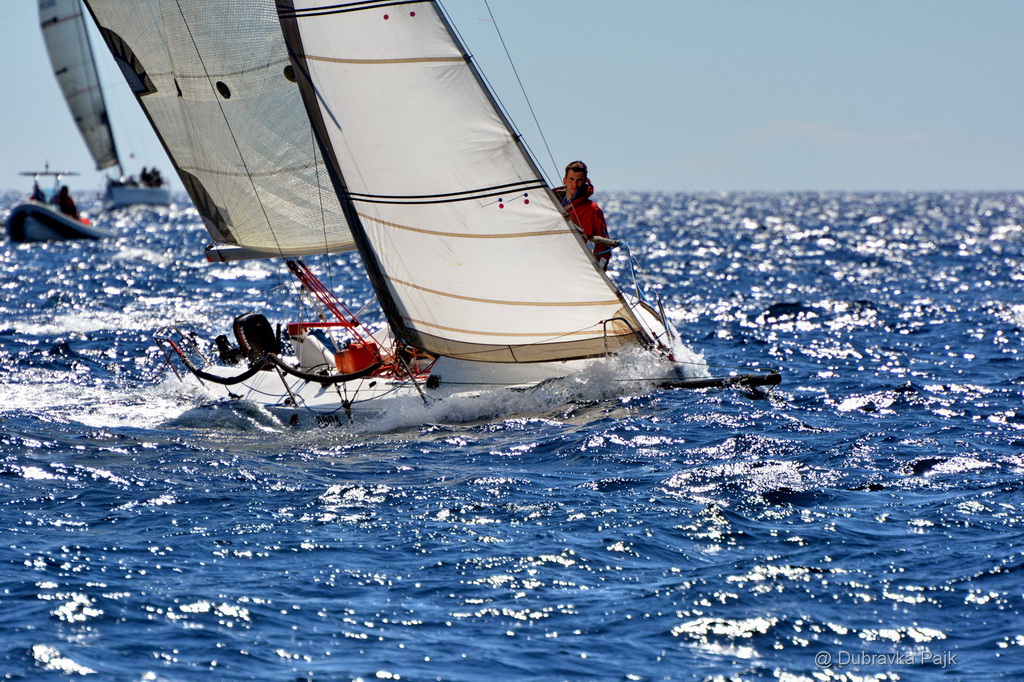 U hvarskom akvatoriju održana XXI. Uskršnja regata U hvarskom akvatoriju održana XXI. Uskršnja regata