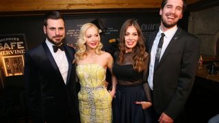 2CELLOS održali promociju novog albuma “Score” u kavani Johann Franck 2CELLOS održali promociju novog albuma “Score” u kavani Johann Franck