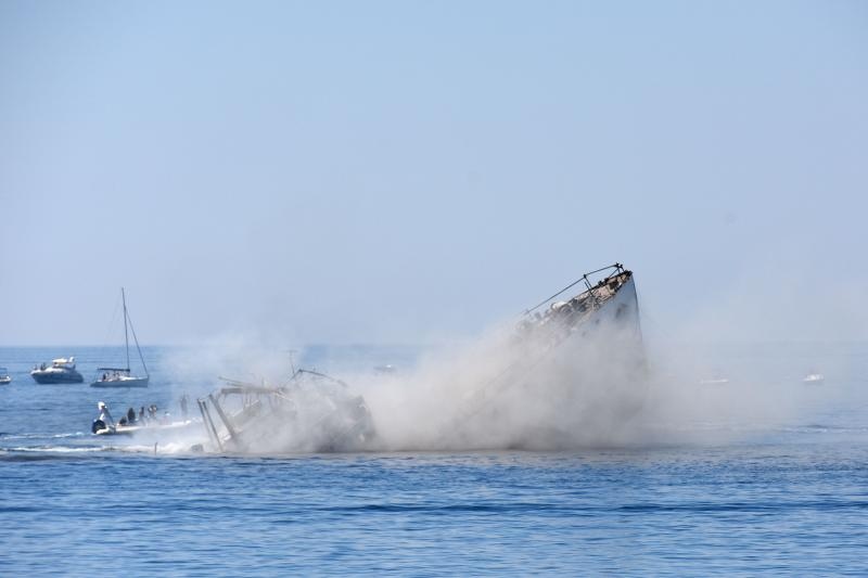 Premantura: Admiralski brod Vis potopljen kako bi postao ronilačka atrakcija. Photo: Duško Marušić/PIXSELL