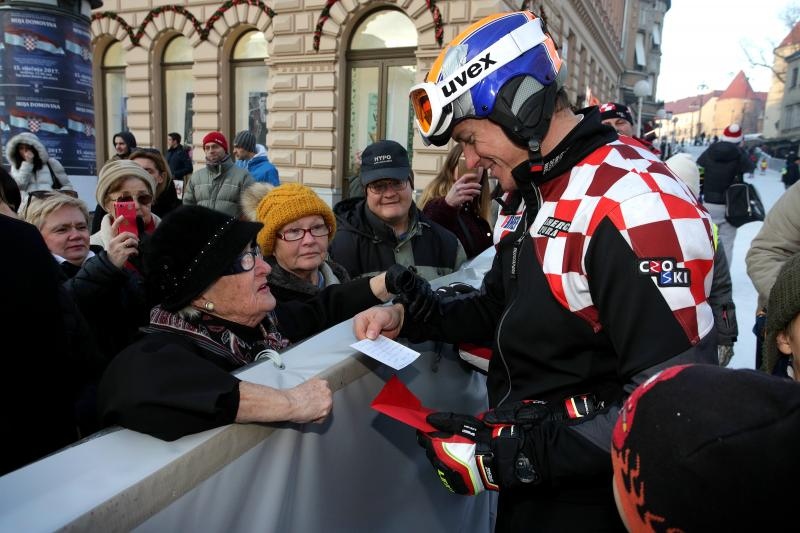 FIS World Snow Day za klince u društvu s Ivicom Kostelićem FIS World Snow Day za klince u društvu s Ivicom Kostelićem