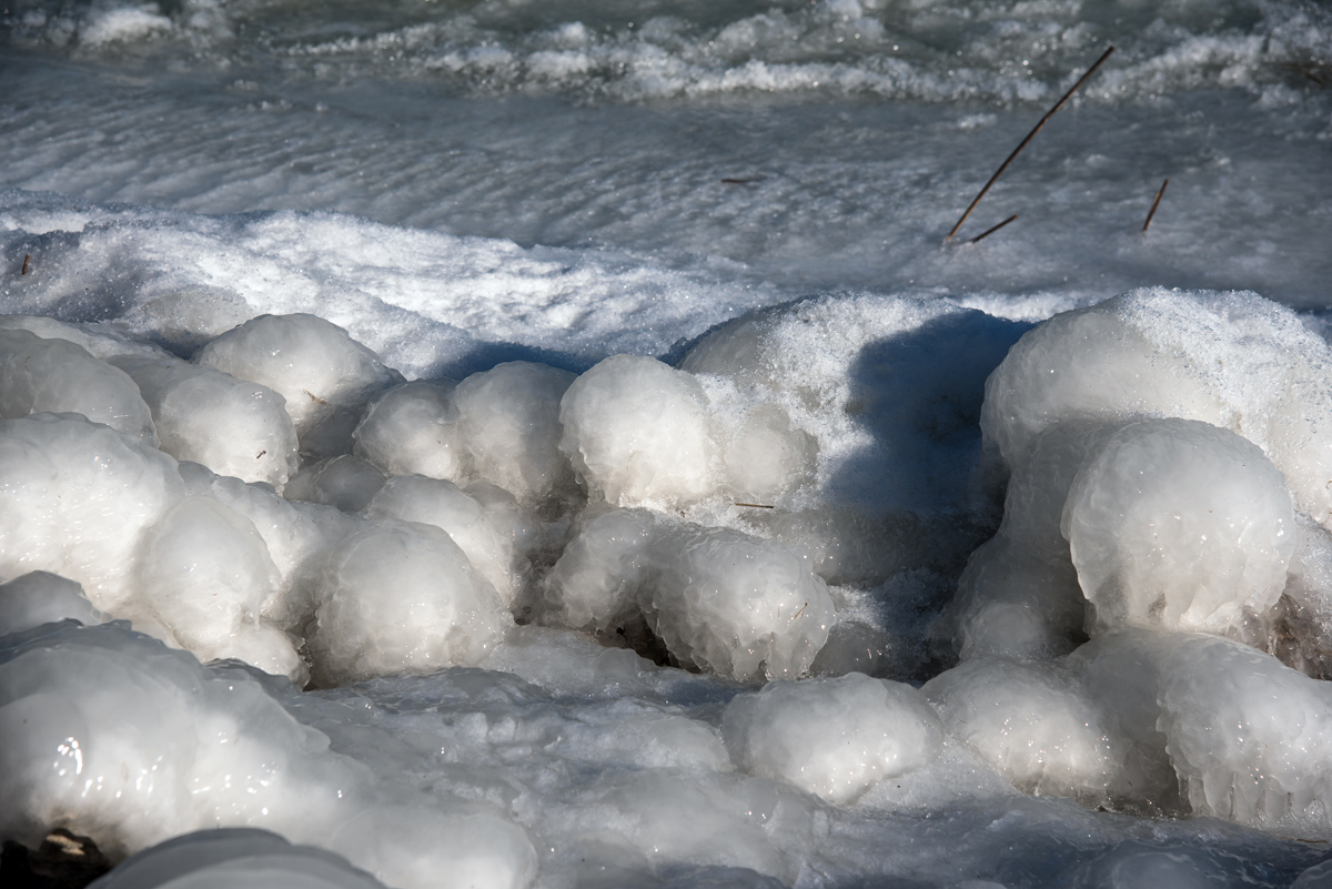 Debeli minusi i orkanska bura zaledili Vransko jezero Debeli minusi i orkanska bura zaledili Vransko jezero