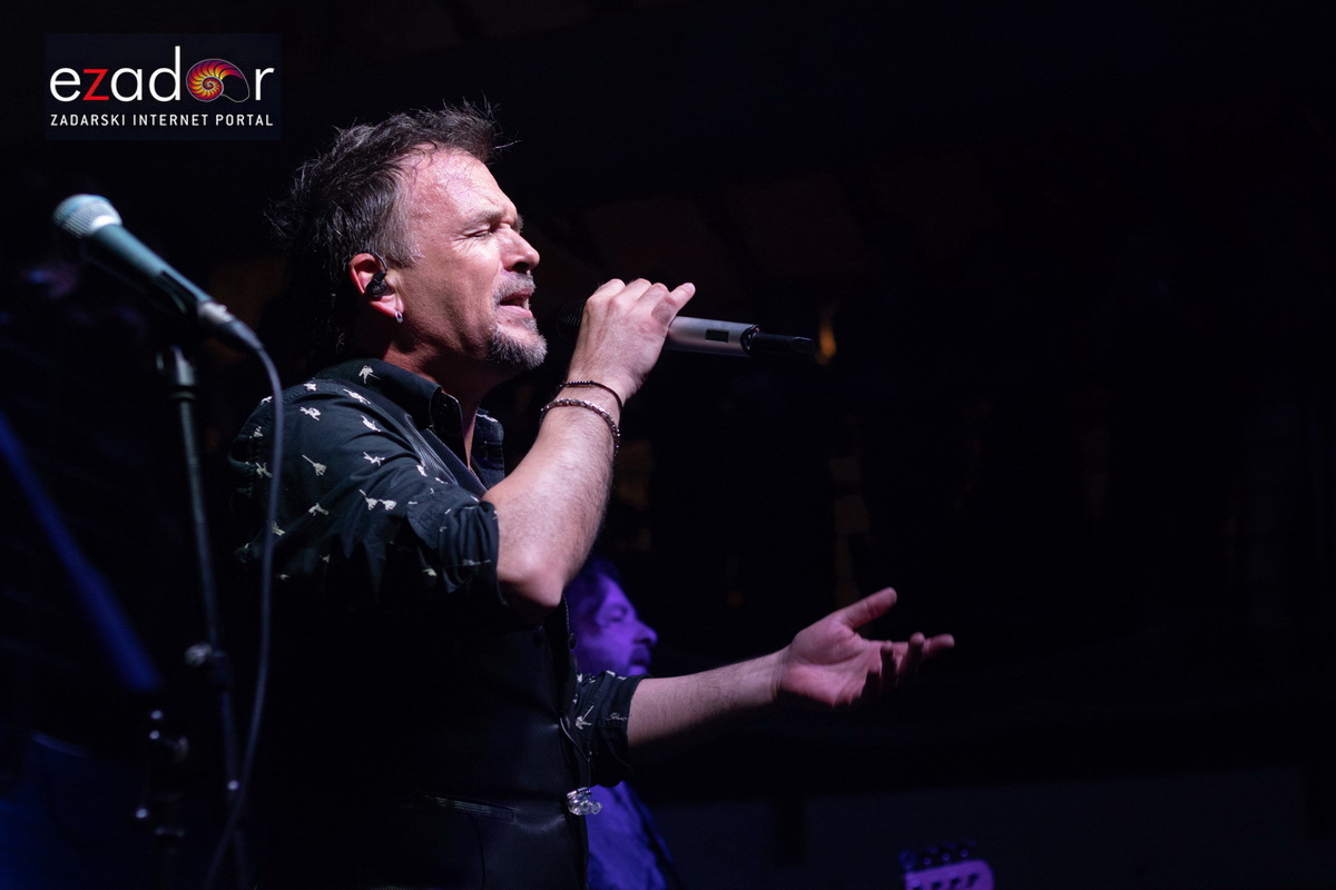 Gibonni @ Arsenal 12. svibnja 2018. Gibonni @ Arsenal 12. svibnja 2018.