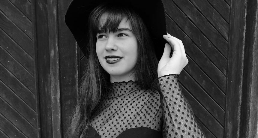 Magdalena Blagec pobjednica natječaja “Mlada pera” Magdalena Blagec pobjednica natječaja “Mlada pera”