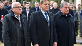 Svecanim postrojavanjem i mimohodom kroz grad postrojbi sudionica obiljezena je 22. obljetnica vojno-redarstvene akcije Maslenica. Photo: Dino Stanin/PIXSELL Svecanim postrojavanjem i mimohodom kroz grad postrojbi sudionica obiljezena je 22. obljetnica vojno-redarstvene akcije Maslenica. Photo: Dino Stanin/PIXSELL