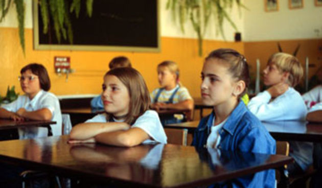 Učenici (Foto: dugirat.com)