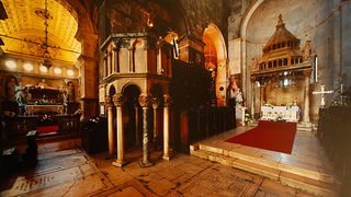 Izložba fotografija Ive Pervana i Mladena Radolovića Mrlje u crkvi SV.Donata Izložba fotografija Ive Pervana i Mladena Radolovića Mrlje u crkvi SV.Donata