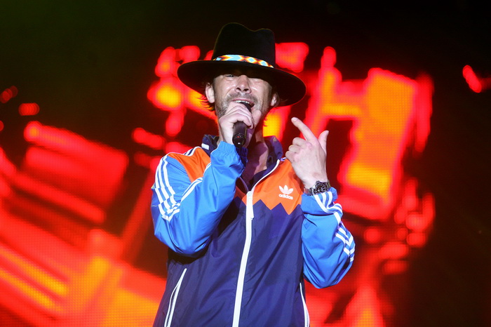 Zagreb, 210611.
RSC Jarun.
Otok hrvatske mladezi.
T-mobile INmusic festival.
Prvi dan tradicionalno najveceg glazbenog spektakla u Hrvatskoj koji se odrzava 21. i 22.06.
Na slici: Jamiroquai.
Foto: Neja Markicevic / CROPIX Zagreb, 210611.
RSC Jarun.
Otok hrvatske mladezi.
T-mobile INmusic festival.
Prvi dan tradicionalno najveceg glazbenog spektakla u Hrvatskoj koji se odrzava 21. i 22.06.
Na slici: Jamiroquai.
Foto: Neja Markicevic / CROPIX