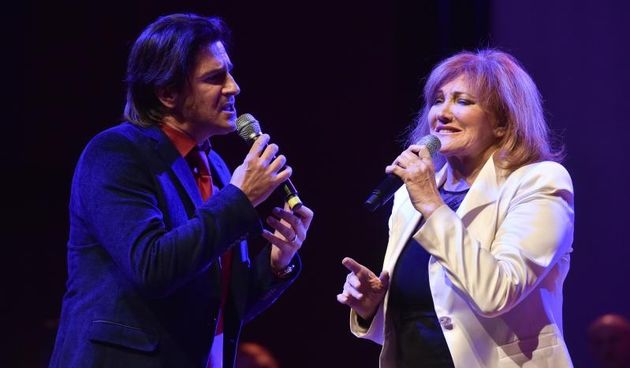 KD Lisinski: Prijatelji i Kemo – Hiljade pahulja bijelih