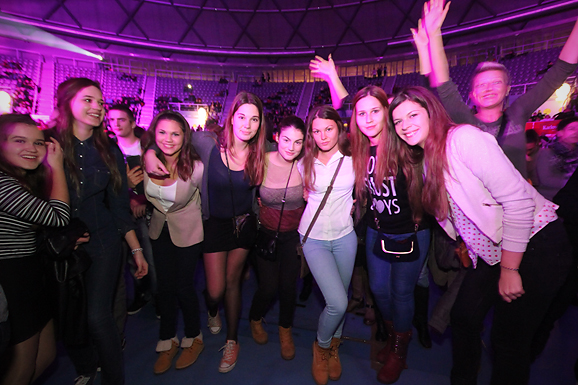 Karlovačko live 2012: Tony Cetinski na Višnjiku (foto:Saša Čuka) Karlovačko live 2012: Tony Cetinski na Višnjiku (foto:Saša Čuka)