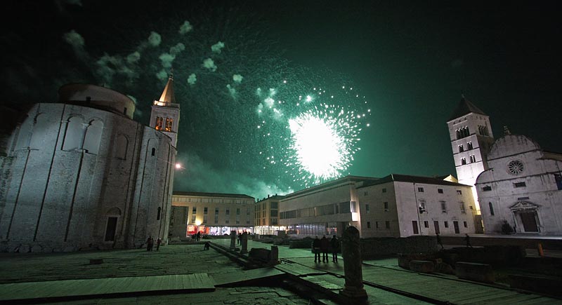 Novogodišnji vatromet u Zadru 2009. (foto: Marin Gospić)