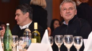 Drženje zadarskih SDP-ovaca u hotelu Kolovare. Foto: Dino Stanin/PIXSELL