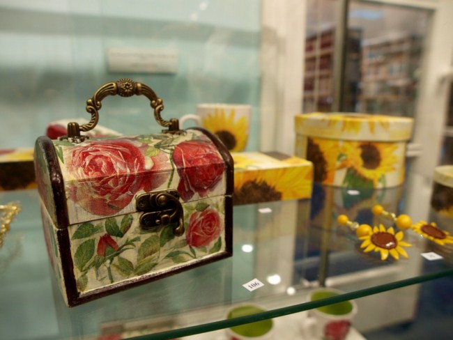 Izlozba nakita i decoupage unikata Morane Rogic u GKZD Izlozba nakita i decoupage unikata Morane Rogic u GKZD