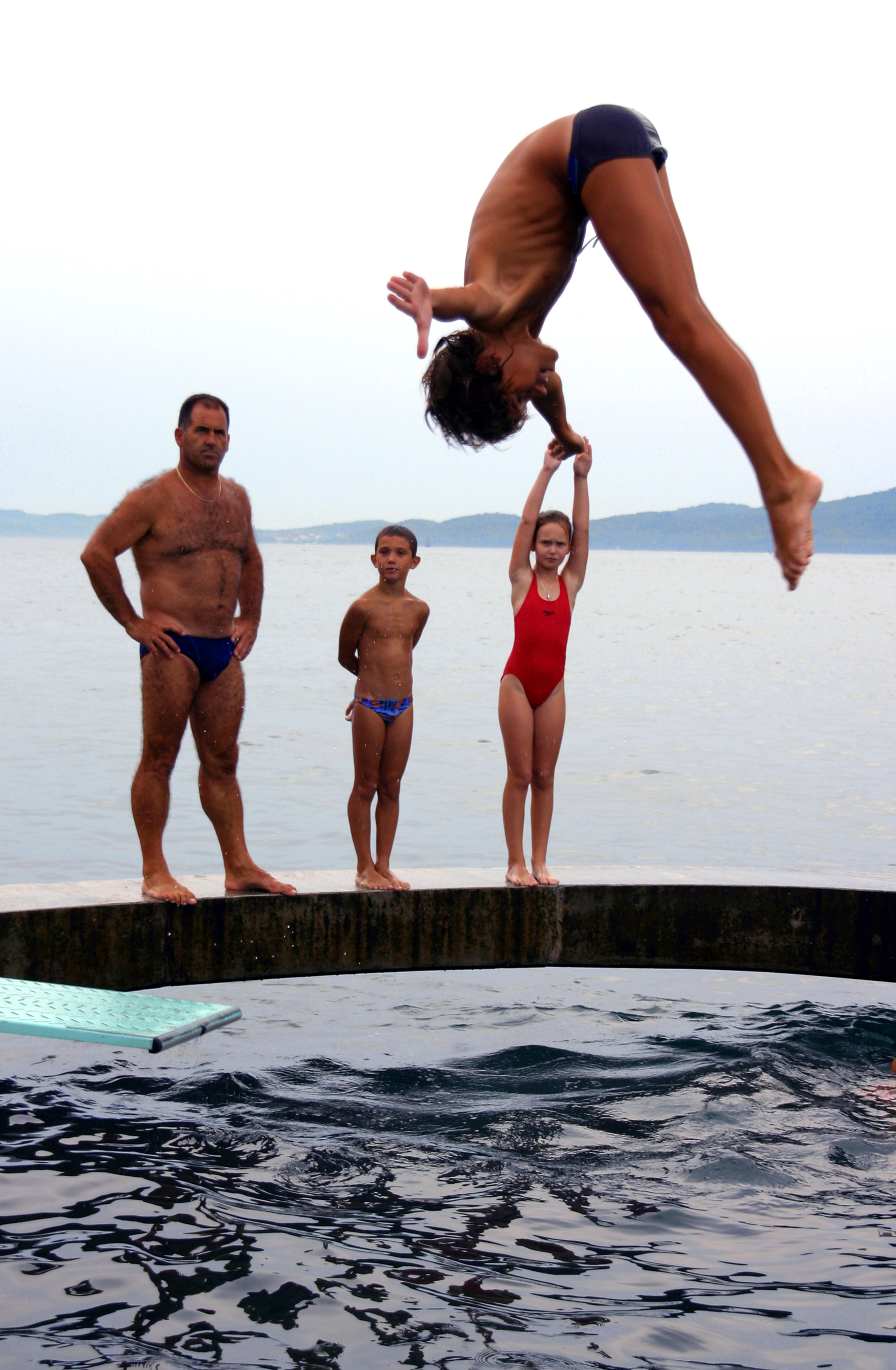 Image 1177049 (auto)