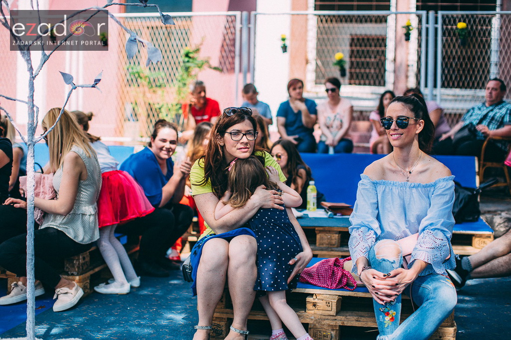 KvartArt: Jutro uz “Libretiće” i pripremanje staklenki sreće KvartArt: Jutro uz “Libretiće” i pripremanje staklenki sreće