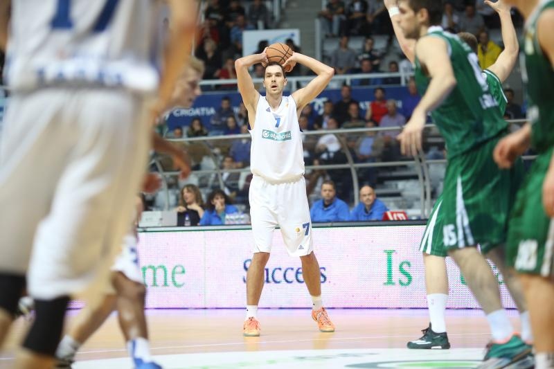 Dvorana Krešimir Ćosić u Zadru: ABA liga, 7. kolo, KK Zadar – KK Union Olimpija 60-67. Photo: Filip Brala/PIXSELL Dvorana Krešimir Ćosić u Zadru: ABA liga, 7. kolo, KK Zadar – KK Union Olimpija 60-67. Photo: Filip Brala/PIXSELL