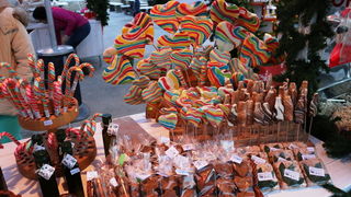 Paljenjem prve adventske svijeće i prigodnim zabavnim programom započela manifestacija Advent na otoku Viru