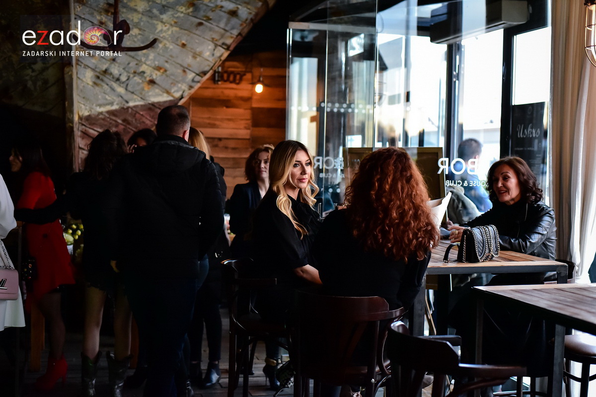 Humanitarna proslava 10. rođendana Frizerskog salona Anchi @ Harbor Cookhouse & Club