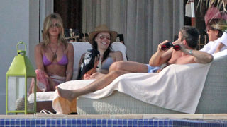 Jennifer Aniston u seksi badiću proslavila 41. rođendan (Jutarnji.hr)