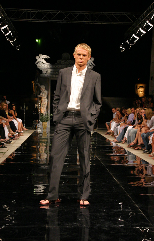 Image 1175321 (auto)