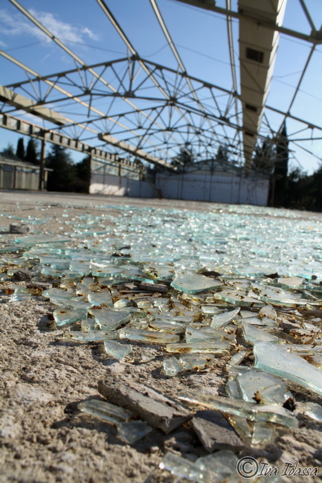 Devastirana bivša vojna baza Šepurine, Foto: Iva Idassa Devastirana bivša vojna baza Šepurine, Foto: Iva Idassa