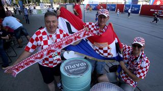 Veseli hrvatski navijači u Rostovu na Donu