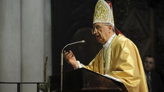 Zadar, 251212
Misu polnocku u katedrali svete Stosije predvodio je nadbiskup msgr. Zelimir Puljic.
Na fotografiji: detalj s mise; msgr. Zelimir Puljic(sredina)
Foto: Luka Gerlanc / CROPIX Zadar, 251212
Misu polnocku u katedrali svete Stosije predvodio je nadbiskup msgr. Zelimir Puljic.
Na fotografiji: detalj s mise; msgr. Zelimir Puljic(sredina)
Foto: Luka Gerlanc / CROPIX